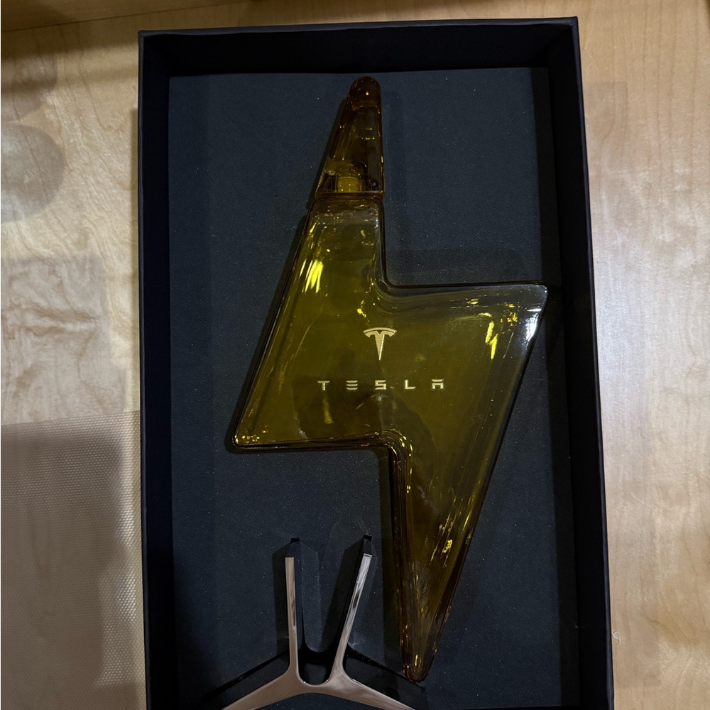 Tesla Lightning Bolt Glass Bottle